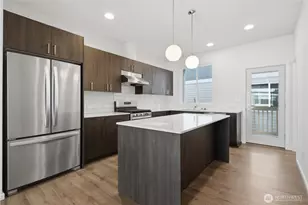 2328 N 185th, Shoreline, WA 98133 - Photo 4