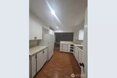 214 S 52nd Street, Tacoma, WA 98408 - Photo 6