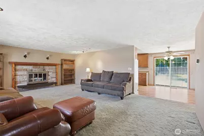 24325 16th Avenue S, Des Moines, WA 98198 - Photo 4