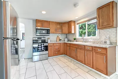 2327 Harrison Avenue, Everett, WA 98201 - Photo 12