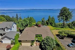 11075 NE Carmody Ln, Kingston, WA 98346 - Photo 2