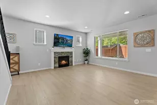 12101 172nd St Ct E, Puyallup, WA 98374 - Photo 8