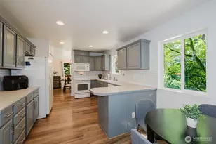 2867 Sand Dollar Rd W, Bremerton, WA 98312 - Photo 8