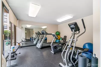 1120 8th Avenue #904, Seattle, WA 98101 - Photo 26