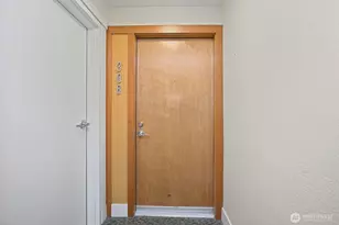 626 4th Ave W, Seattle, WA 98119 - Photo 2