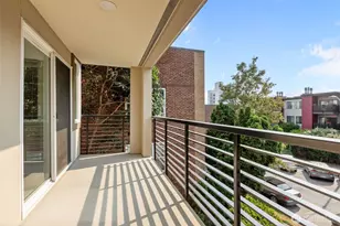 626 4th Ave W, Seattle, WA 98119 - Photo 32