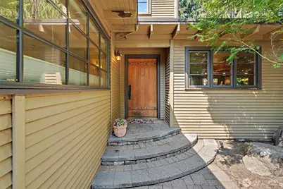 12838 NE 73rd Street, Kirkland, WA 98033 - Photo 2