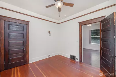 4406 6th Avenue NW, Seattle, WA 98107 - Photo 10
