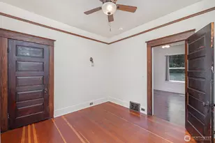 4406 6th Ave NW, Seattle, WA 98107 - Photo 10