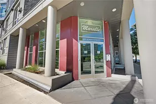 699 John St, Seattle, WA 98109 - Photo 4