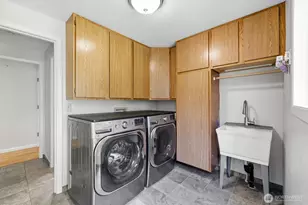 17024 NE 131st Pl, Redmond, WA 98052 - Photo 18