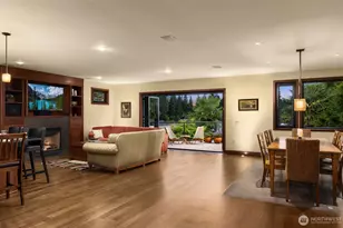 2155 N 128th St, Seattle, WA 98133 - Photo 10