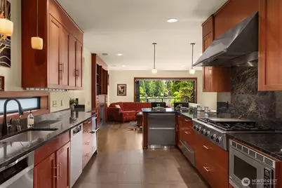 2155 N 128th Street #Unit C, Seattle, WA 98133 - Photo 8