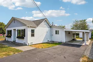 923 16th St SW, Puyallup, WA 98371 - Photo 2