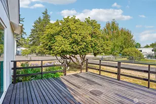 923 16th St SW, Puyallup, WA 98371 - Photo 24