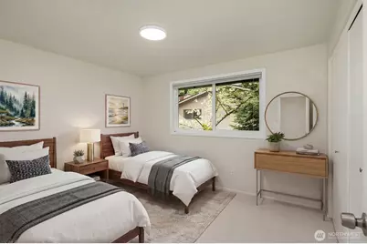 2711 101st Place NE, Bellevue, WA 98004 - Photo 12