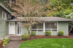 2711 101st Pl NE, Bellevue, WA 98004 - Photo 2