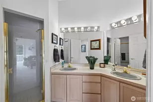 11746 McCorkle Pl, Anacortes, WA 98221 - Photo 24