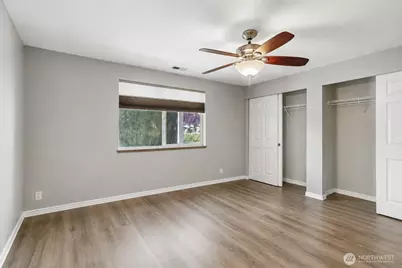 6419 107th Place NE, Marysville, WA 98270 - Photo 8