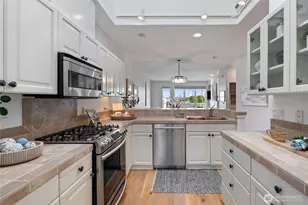2405 N 30th St, Tacoma, WA 98407 - Photo 4