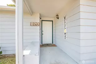 820 W 12th St, Port Angeles, WA 98363 - Photo 2