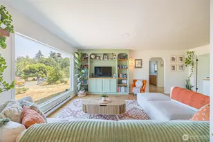 820 W 12th St, Port Angeles, WA 98363 - Photo 6