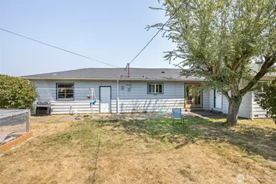 820 W 12th Street, Port Angeles, WA 98363 - Photo 30