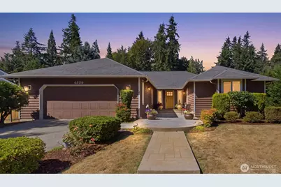 4529 168th Avenue SE, Bellevue, WA 98006 - Photo 1