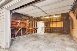 758 S 39th St, Tacoma, WA 88418 - Photo 26