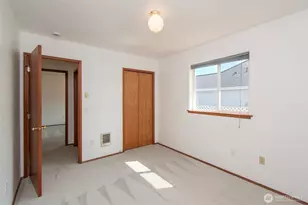 942 E Willow St, Sequim, WA 98382 - Photo 18