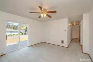 942 E Willow St, Sequim, WA 98382 - Photo 12