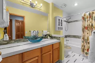 16690 SE 50th Pl, Bellevue, WA 98006 - Photo 34