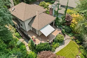 16690 SE 50th Pl, Bellevue, WA 98006 - Photo 2