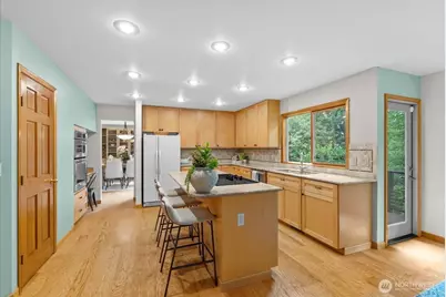 16690 SE 50th Place, Bellevue, WA 98006 - Photo 14