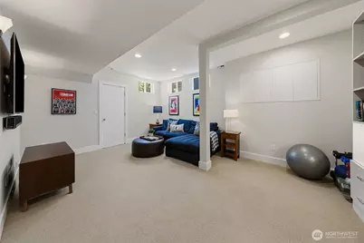 418 16th Avenue E #418, Seattle, WA 98112 - Photo 24
