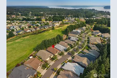 4805 Meriwood Drive NE, Lacey, WA 98516 - Photo 2