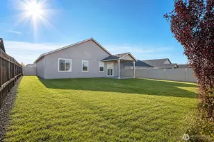 1344 E Nen Dr, Moses Lake, WA 98837 - Photo 2