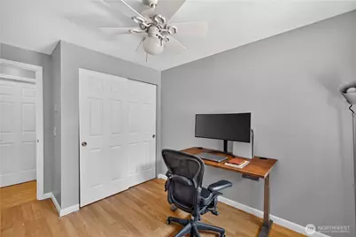 8103 Hawaii Lane, Clinton, WA 98236 - Photo 10