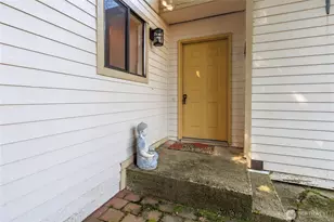 13725 SE 258th Pl, Kent, WA 98042 - Photo 4