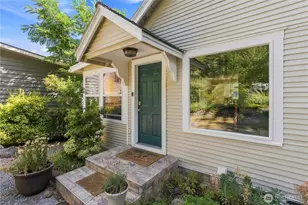 14350 Corliss Ave N, Seattle, WA 98133 - Photo 4