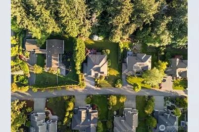9545 NE Idel Weis Court, Bainbridge Island, WA 98110 - Photo 36