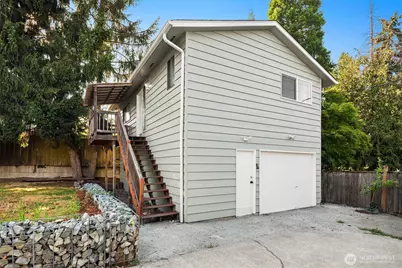 21516 52nd Avenue W, Mountlake Terrace, WA 98043 - Photo 2