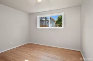 21516 52nd Ave W, Mountlake Terrace, WA 98043 - Photo 16