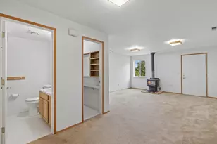 8809 Earl Ave NW, Seattle, WA 98117 - Photo 20