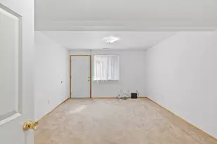 8809 Earl Ave NW, Seattle, WA 98117 - Photo 26