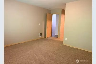 405 118 Street E, Tacoma, WA 98445 - Photo 16
