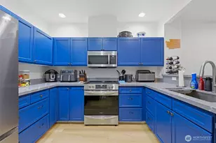 3500 E Lake Sammamish Pkwy SE, Sammamish, WA 98075 - Photo 14