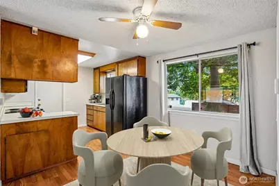 20601 Church Lake Drive E, Bonney Lake, WA 98391 - Photo 6
