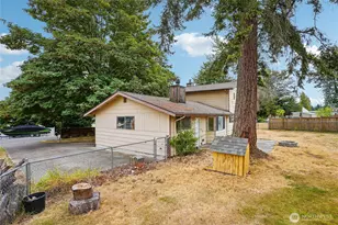 20601 Church Lake Dr E, Bonney Lake, WA 98391 - Photo 30