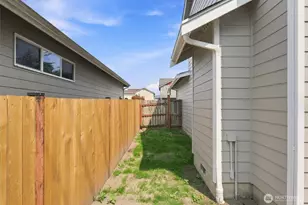 16508 39th Ave E, Tacoma, WA 98446 - Photo 40